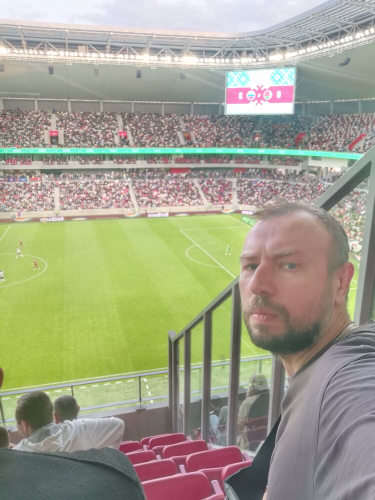  53510081  Sergio, 36 ,    