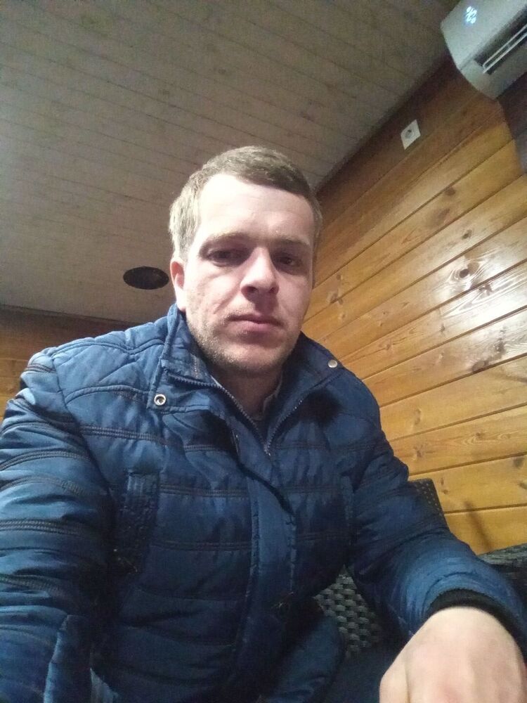  ,   Viktor, 31 ,   ,   , c 