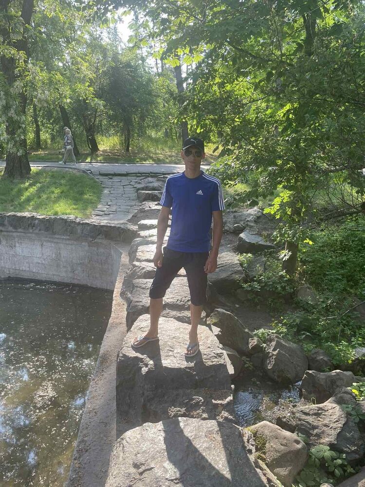  35496861  , 37 ,    