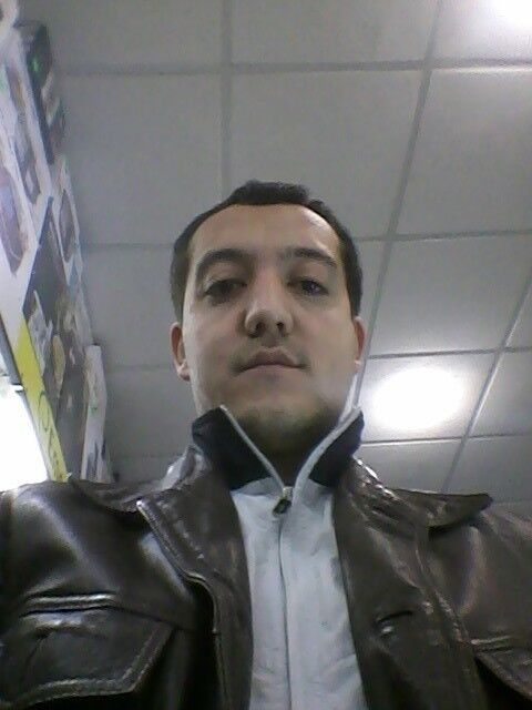  5739691  Ilxom, 41 ,    