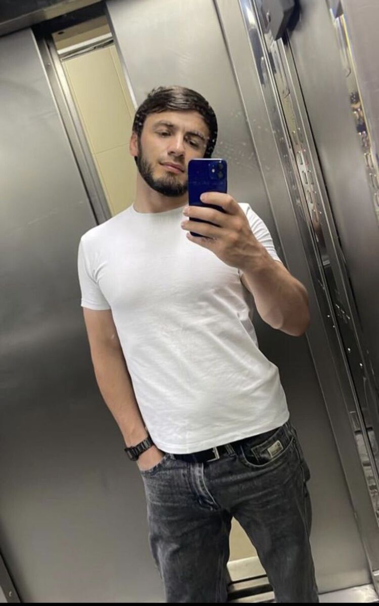  48294431  , 31 ,    