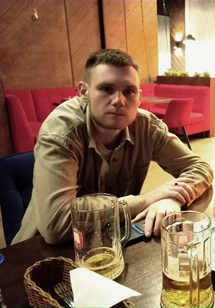  54566251  Artem, 25 ,    