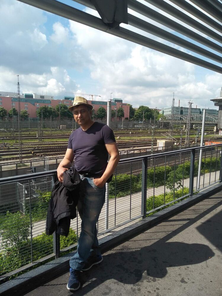  53074021  Archi, 46 ,    Bochum