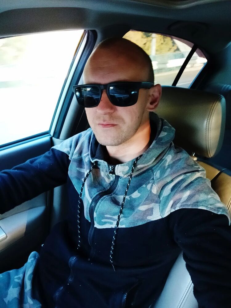  52691321  Gennady, 35 ,    