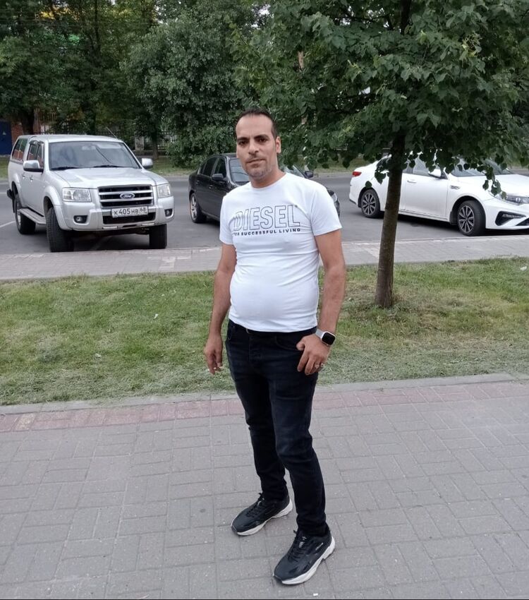  54042791  , 39 ,    -