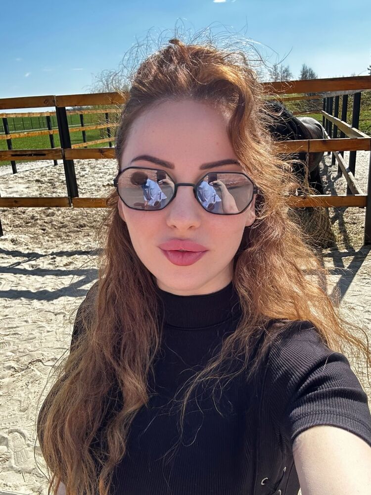  ?,   Araya, 36 ,     , c 