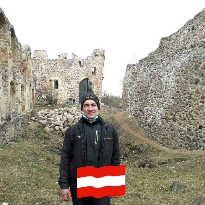  53601711  Vladimir, 39 ,    