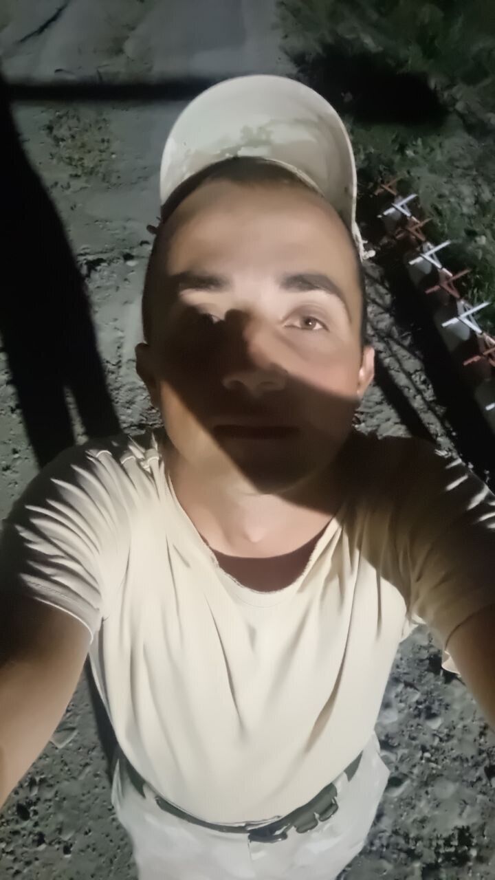  28536141  , 30 ,    