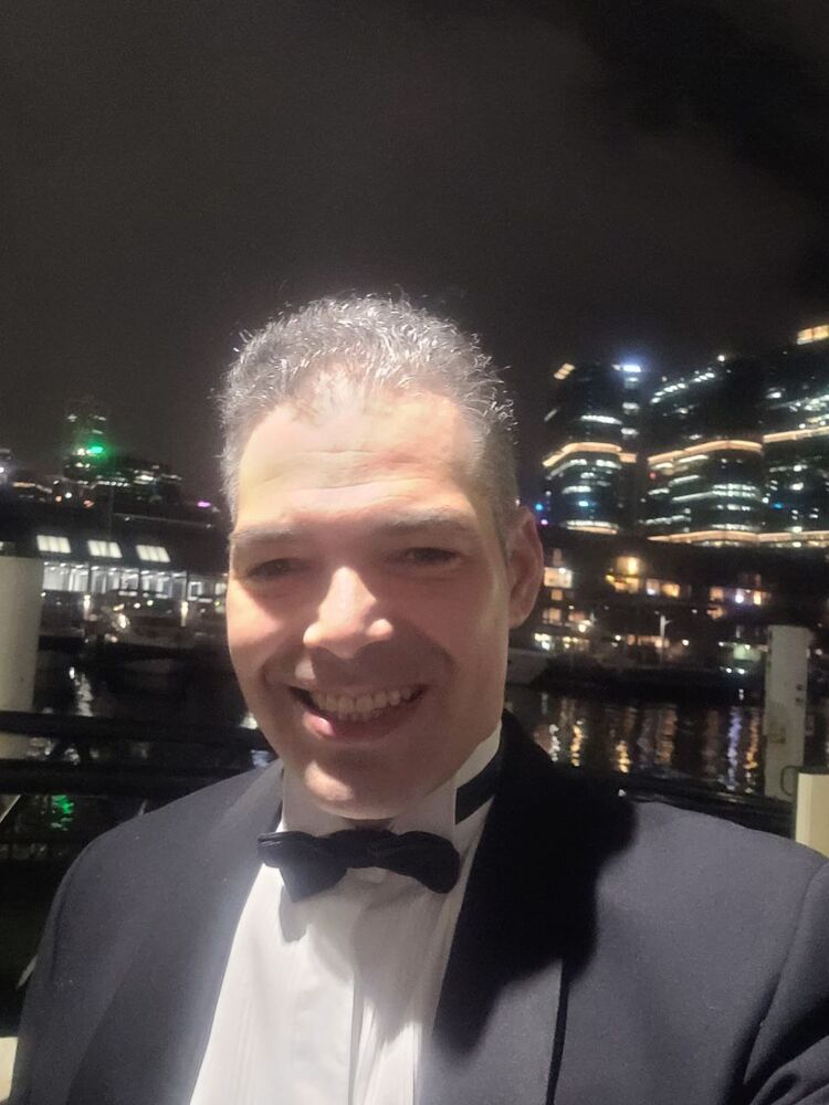 48677861  Anatoly, 46 ,    Paddington