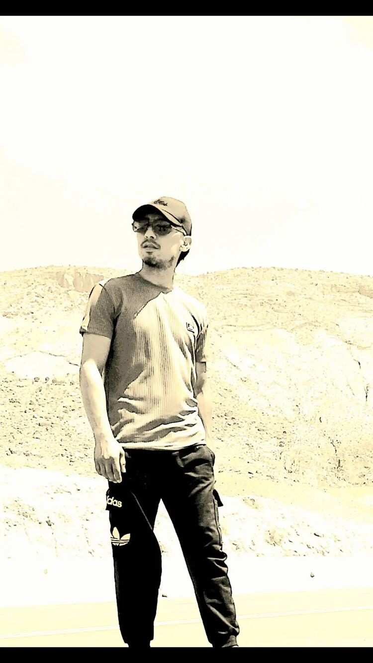   ,   Zhonik, 35 ,   ,   , c 