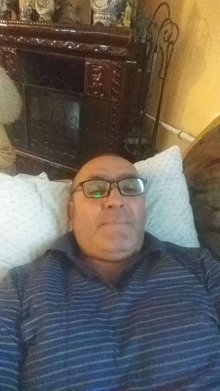  29947781  , 21 ,    