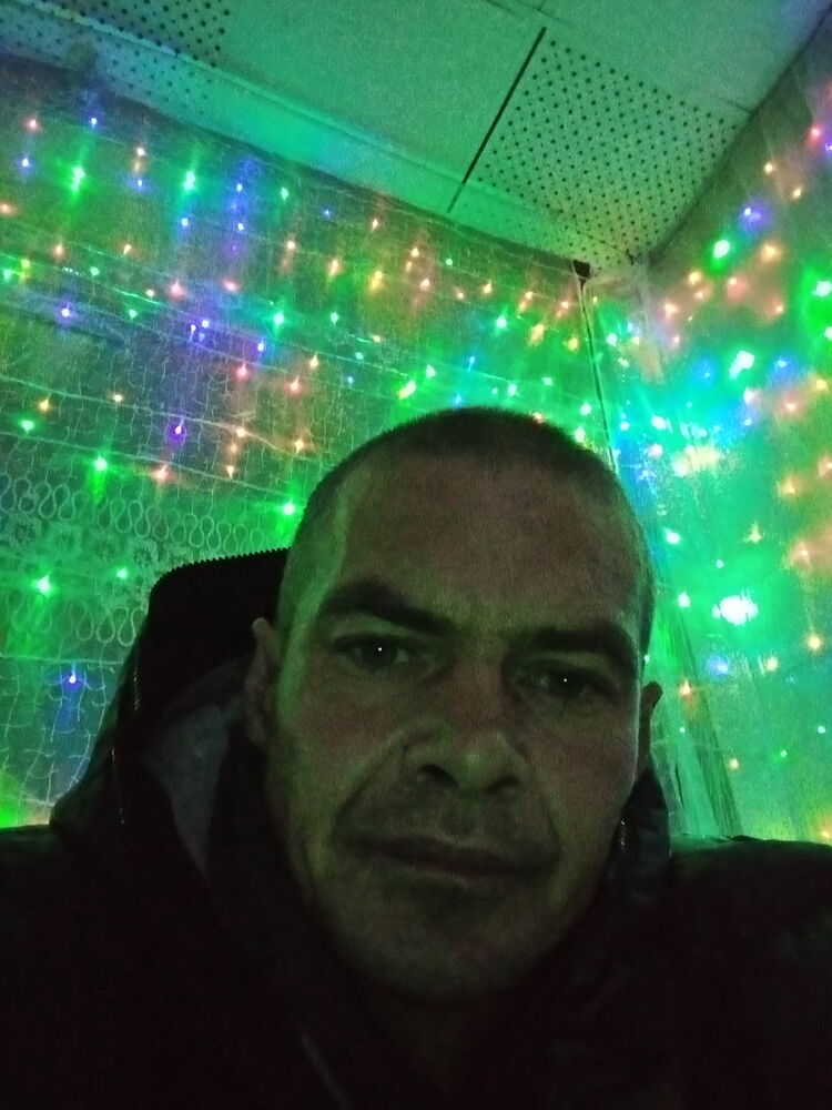  46898731  , 40 ,    