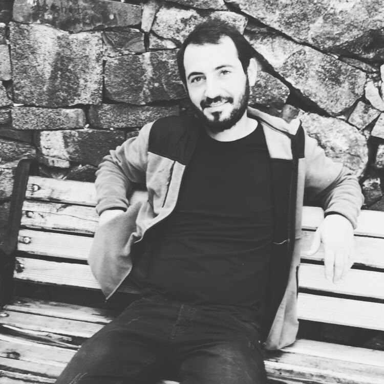  ,   Edo, 37 ,   ,   , c 