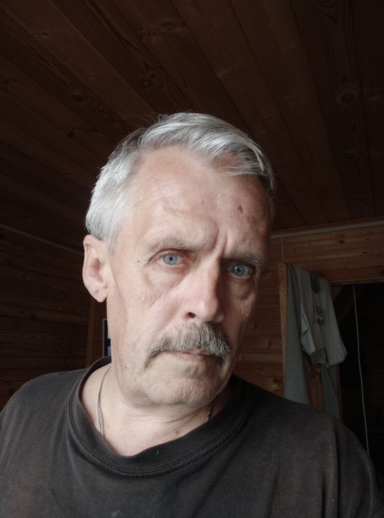  53627811  , 57 ,    
