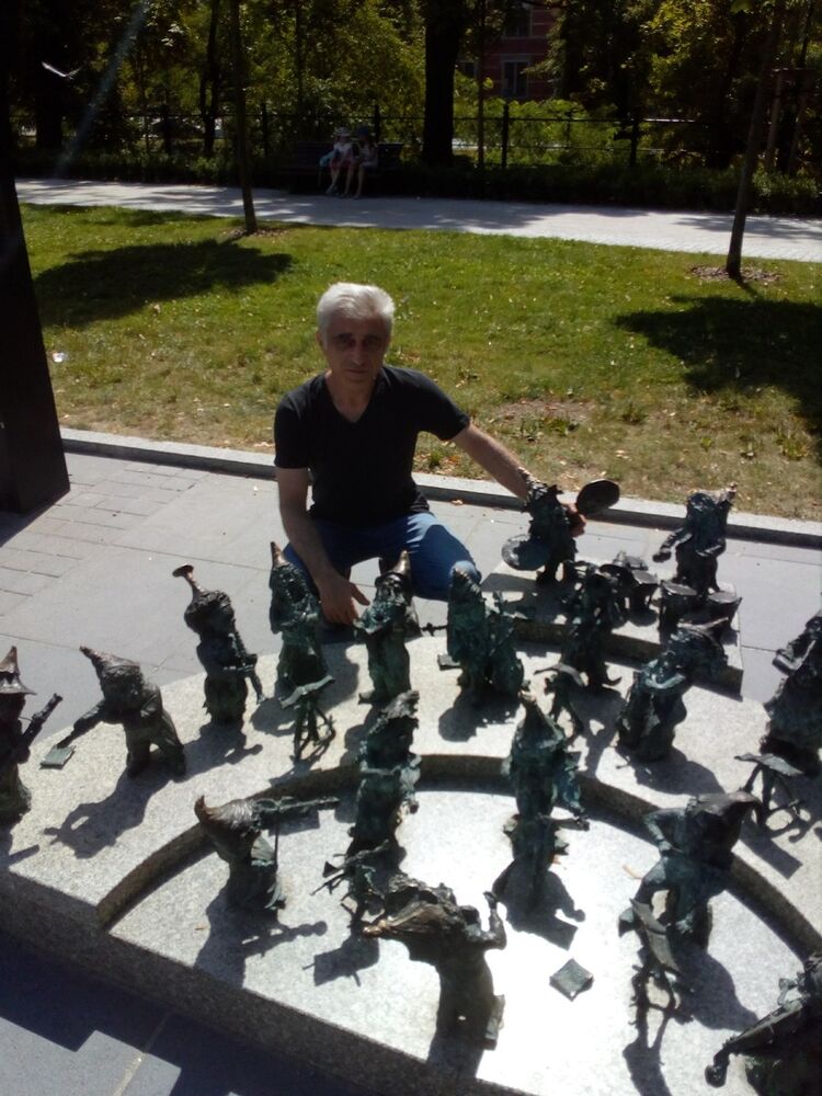  ,   Zaza, 52 ,   ,   , c 