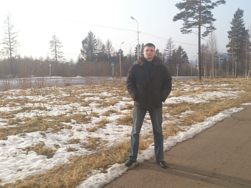  38096561  Mark, 38 ,    