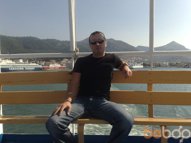  ,   Yannis, 47 ,   ,   , c 