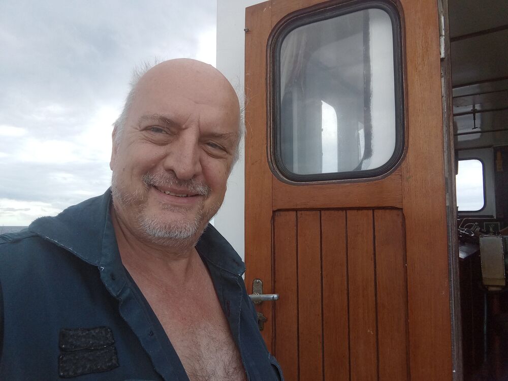  47790671  Nikola, 60 ,    