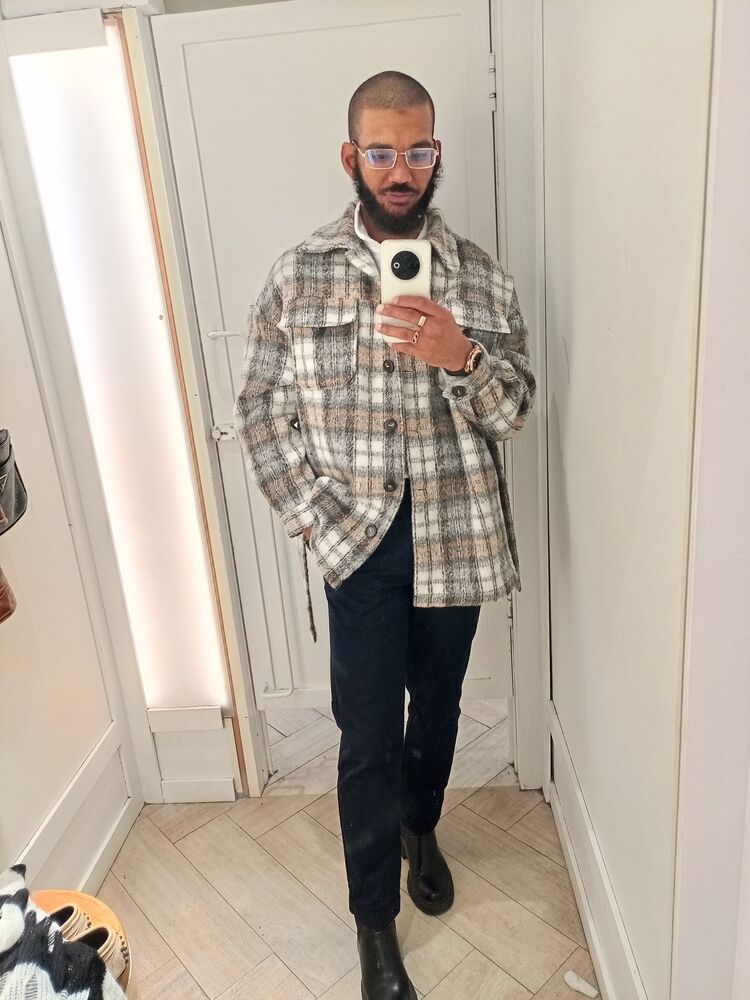  ,   Raymond, 30 ,   ,   