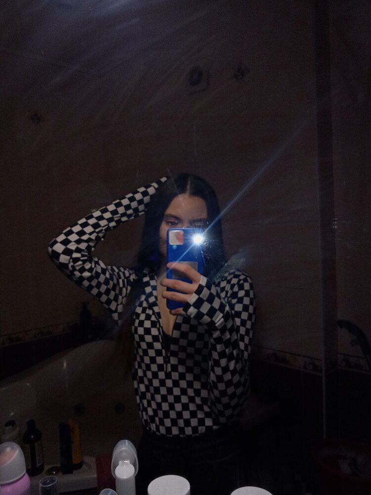  51607911  , 22 ,     