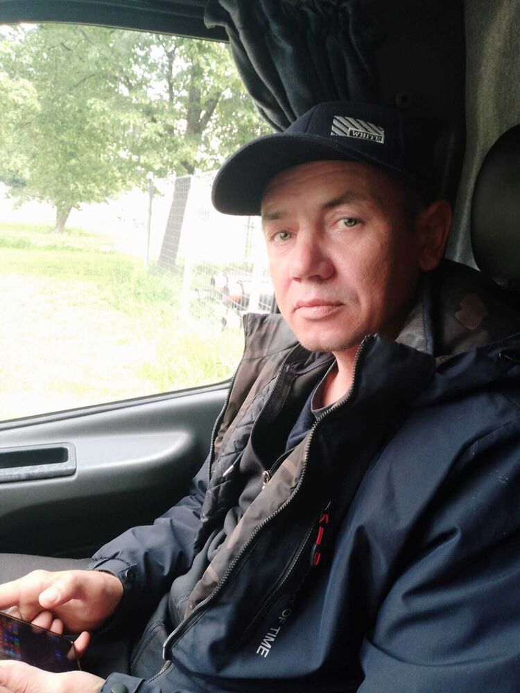  54028261  Sergey, 43 ,    
