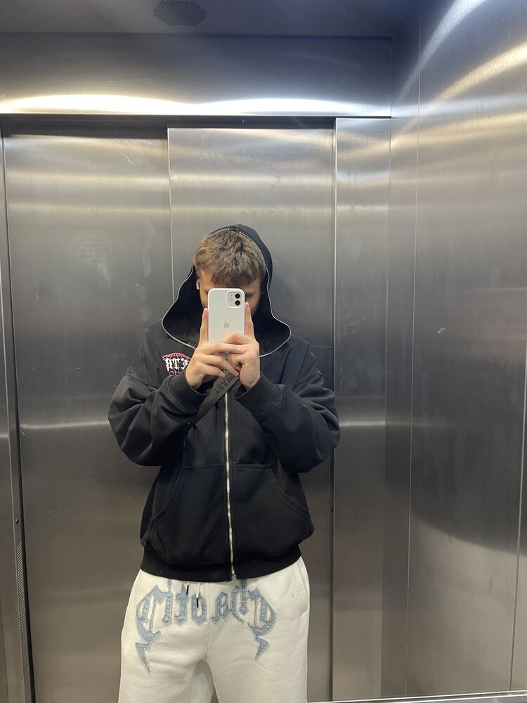  52703941   , 21 ,    