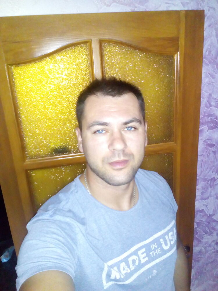  ,   Slavik, 39 ,   