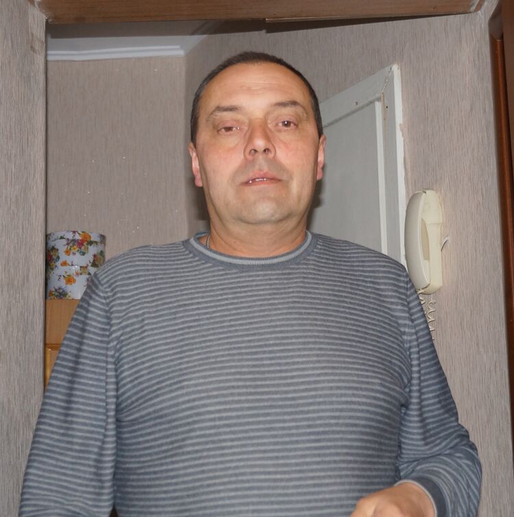  45225561  , 44 ,    