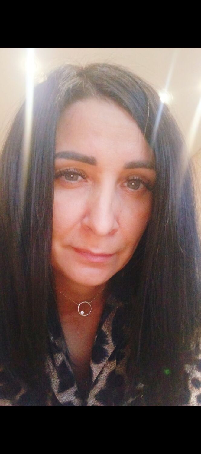  54122011  Evgenia, 41 ,    