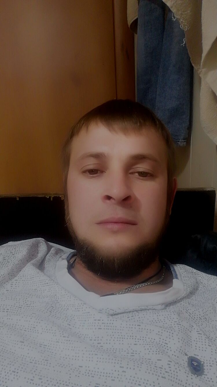  32758901  , 37 ,    