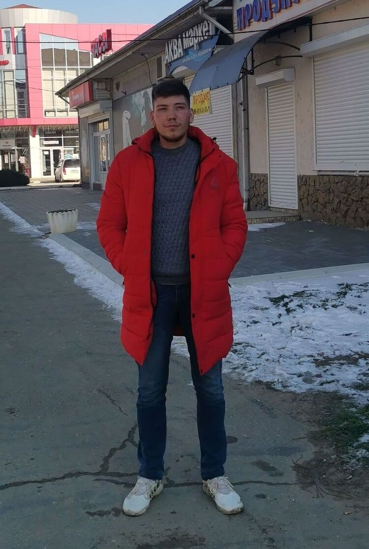  29291091  Vik, 27 ,    