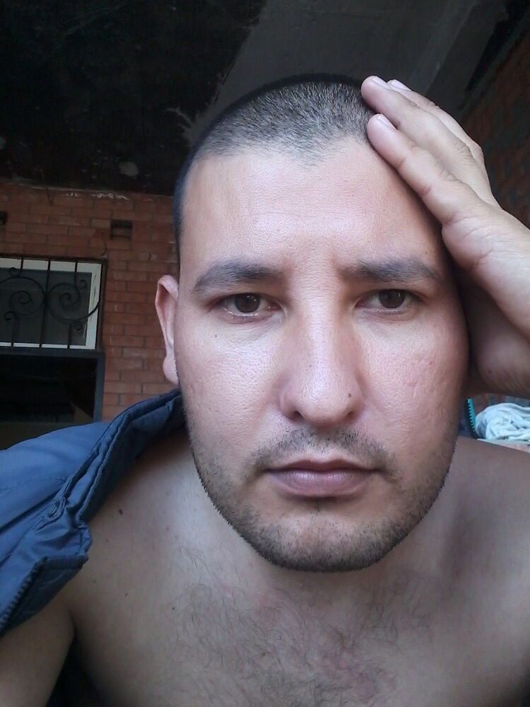  --,   Mansur, 37 ,   ,   , c 