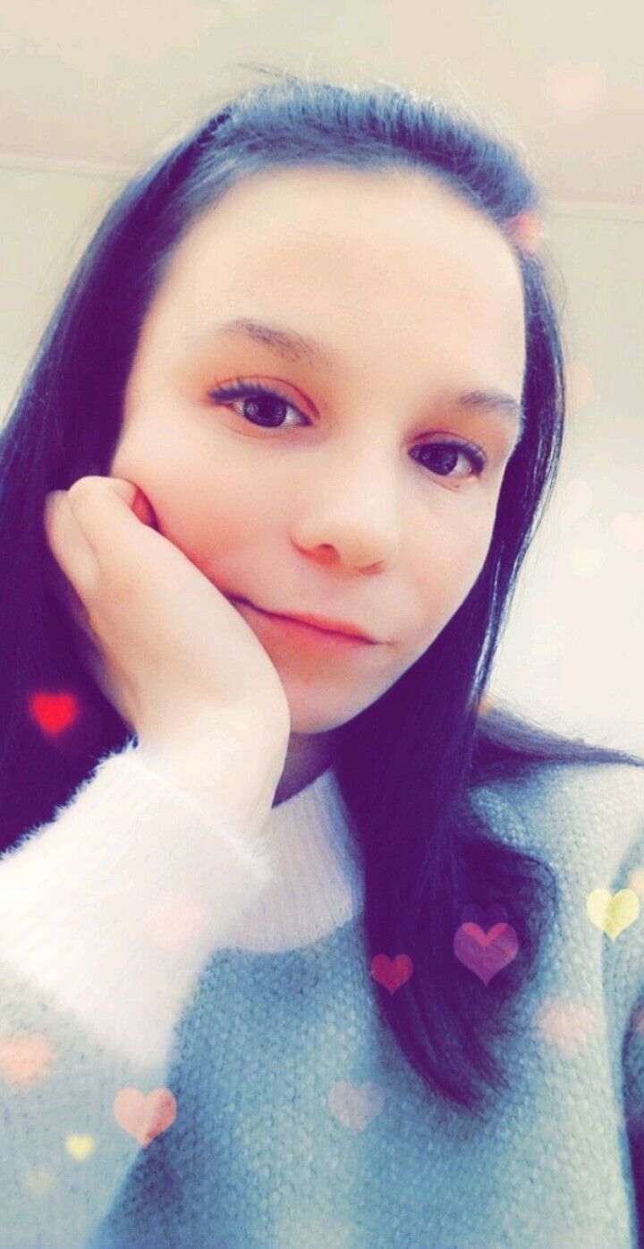  33972801  Sofya, 22 ,    