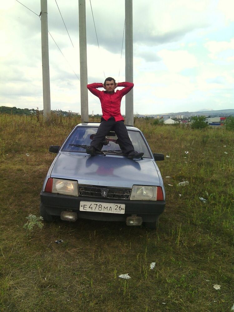  9138201  Omir, 27 ,    