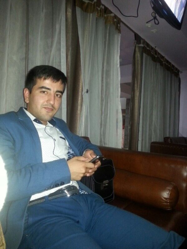  5372191  Jasur, 32 ,    