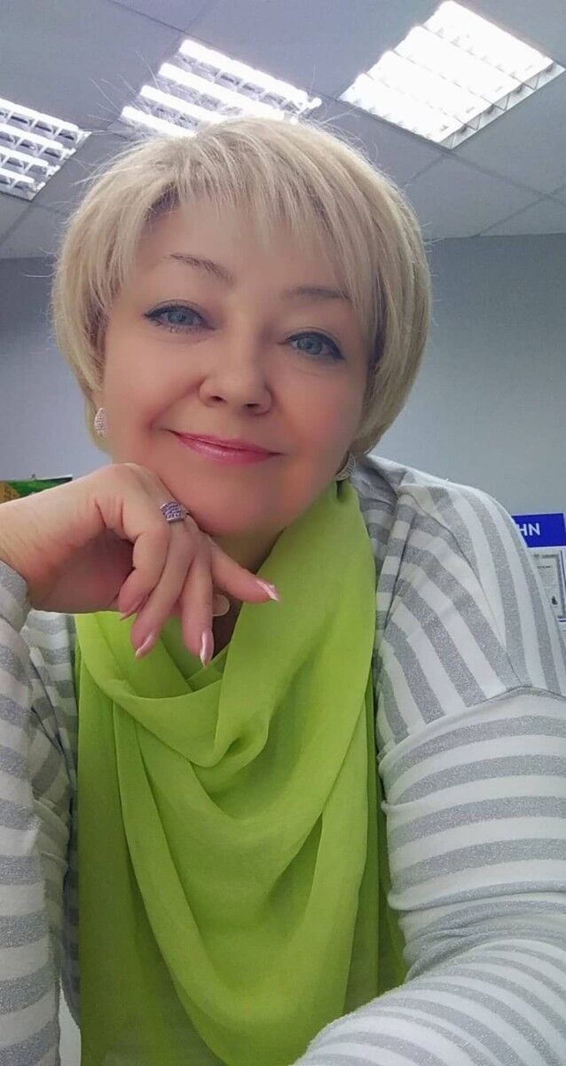  ,   Helena, 61 ,   ,   , c 