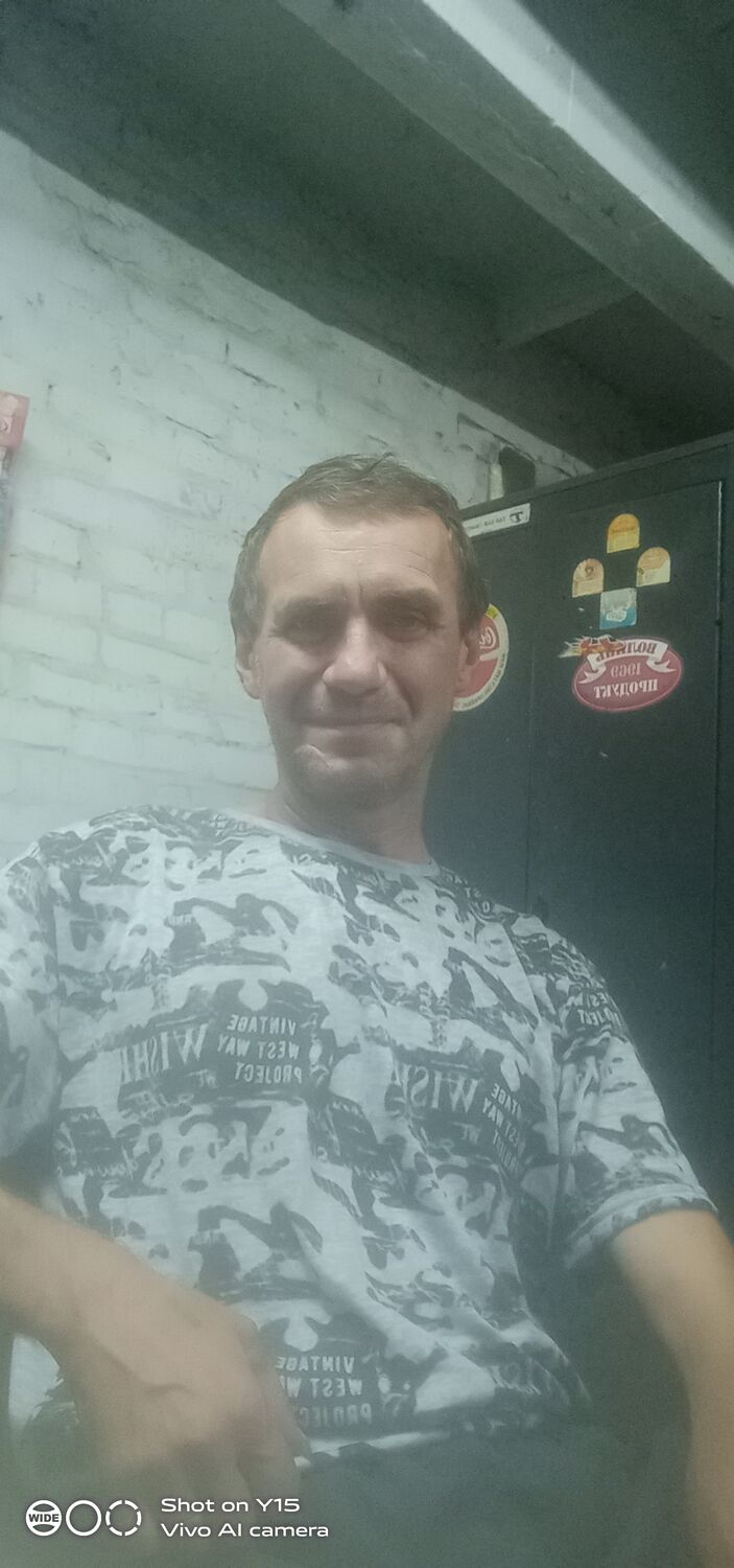  45687981  , 51 ,    