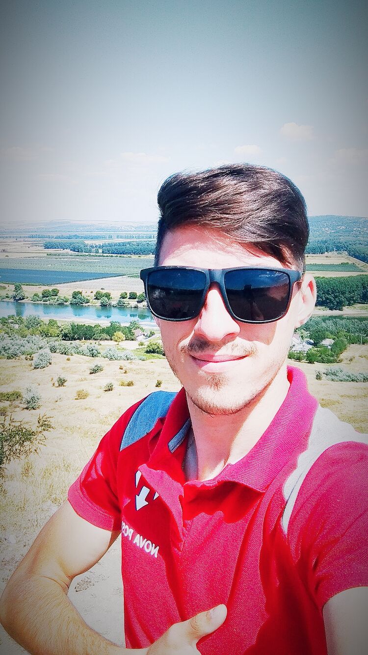  ,   Stefan, 25 ,   ,   