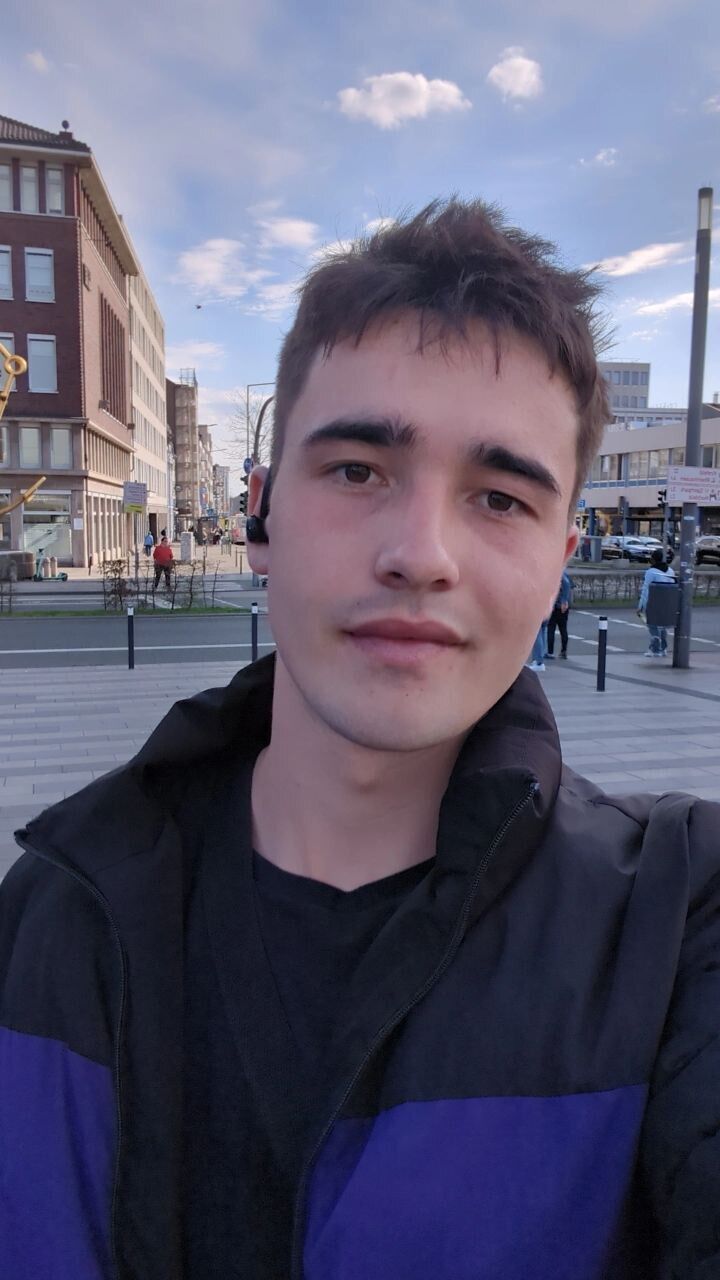  ,   Andrei, 23 ,   ,   