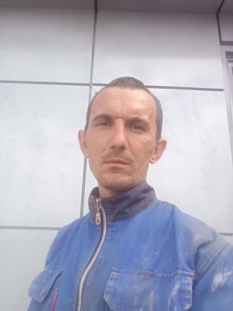 43967581  Yury, 34 ,    