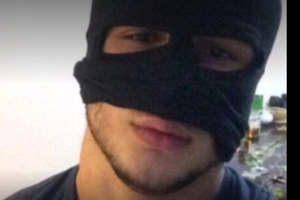 ���� 24218451 ������� Azim, 32 ����, ���� ���������� � ������