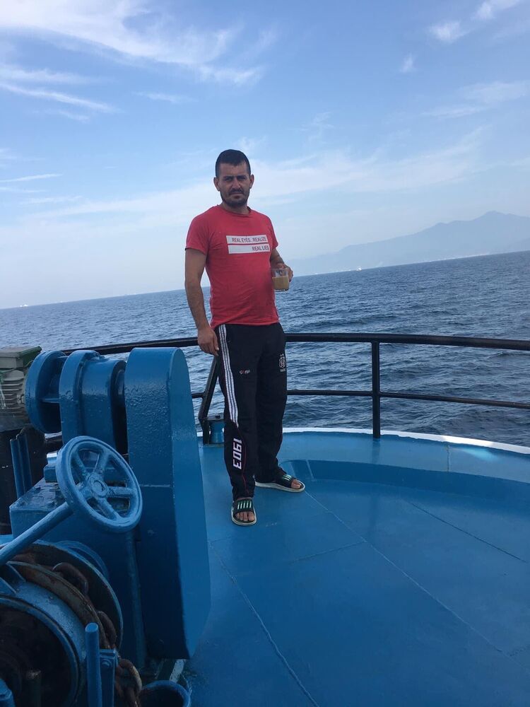  48519441  Kaptanirfan, 36 ,    