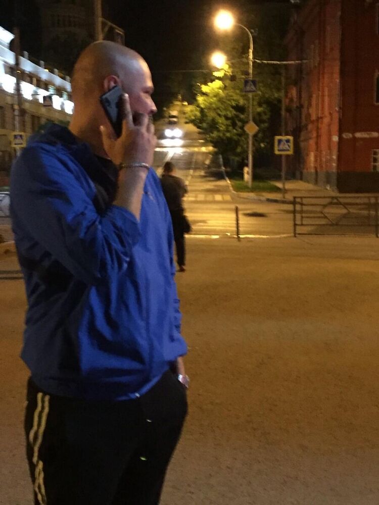  20572421  German, 34 ,    