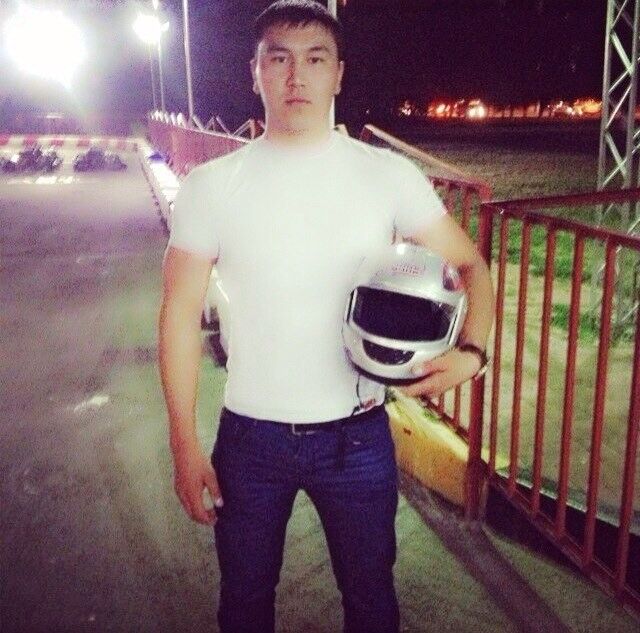  ,   Adil, 33 ,   
