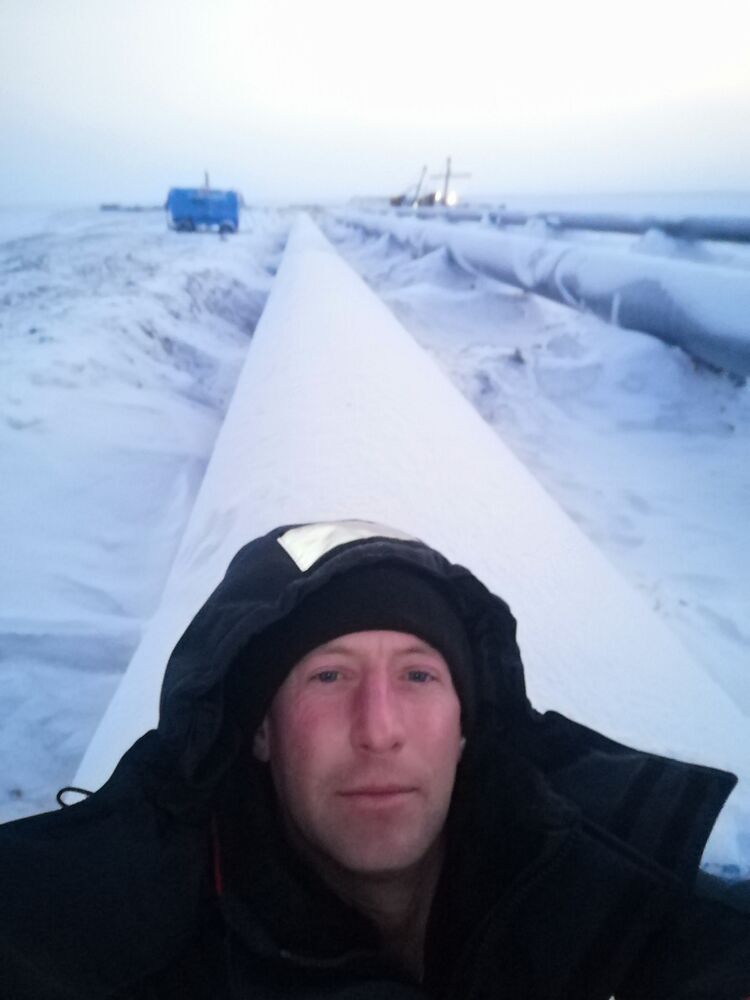  29484581  , 39 ,    