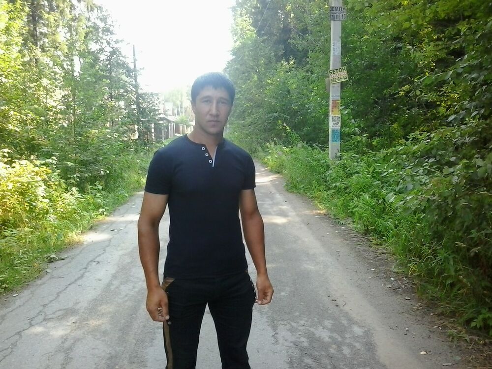  -,   Alexan901, 35 ,   