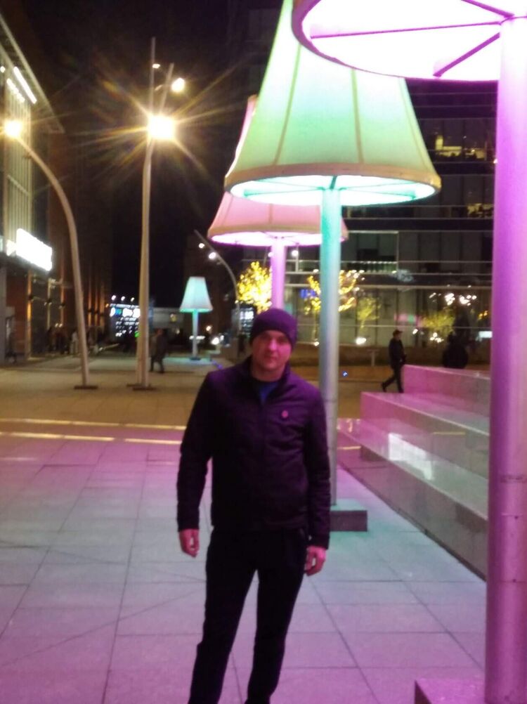  ,   Sergei, 34 ,   ,   