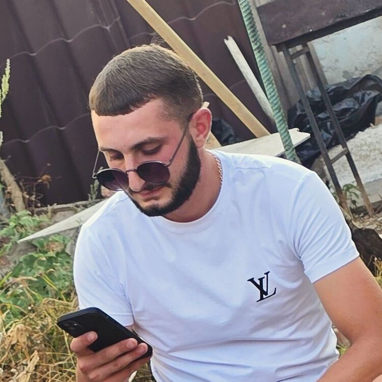  45686151  HOVO, 29 ,    