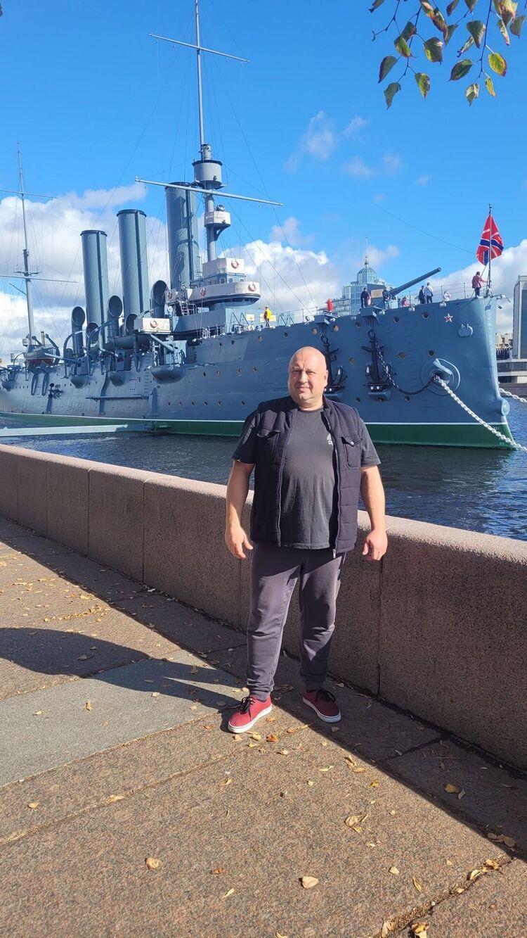  53611601  Aleksandr, 45 ,    