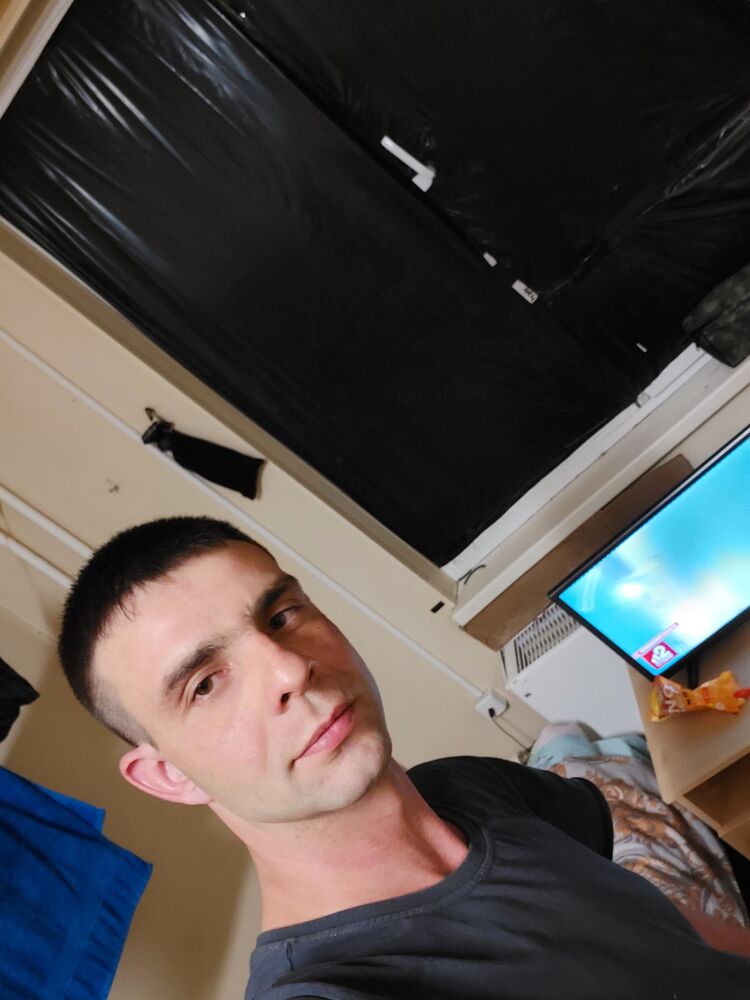  31091051  Sergey, 30 ,    